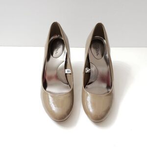 Merona Women's Nude Beige Dress Pumps Slip-On Office Shoes Size 6